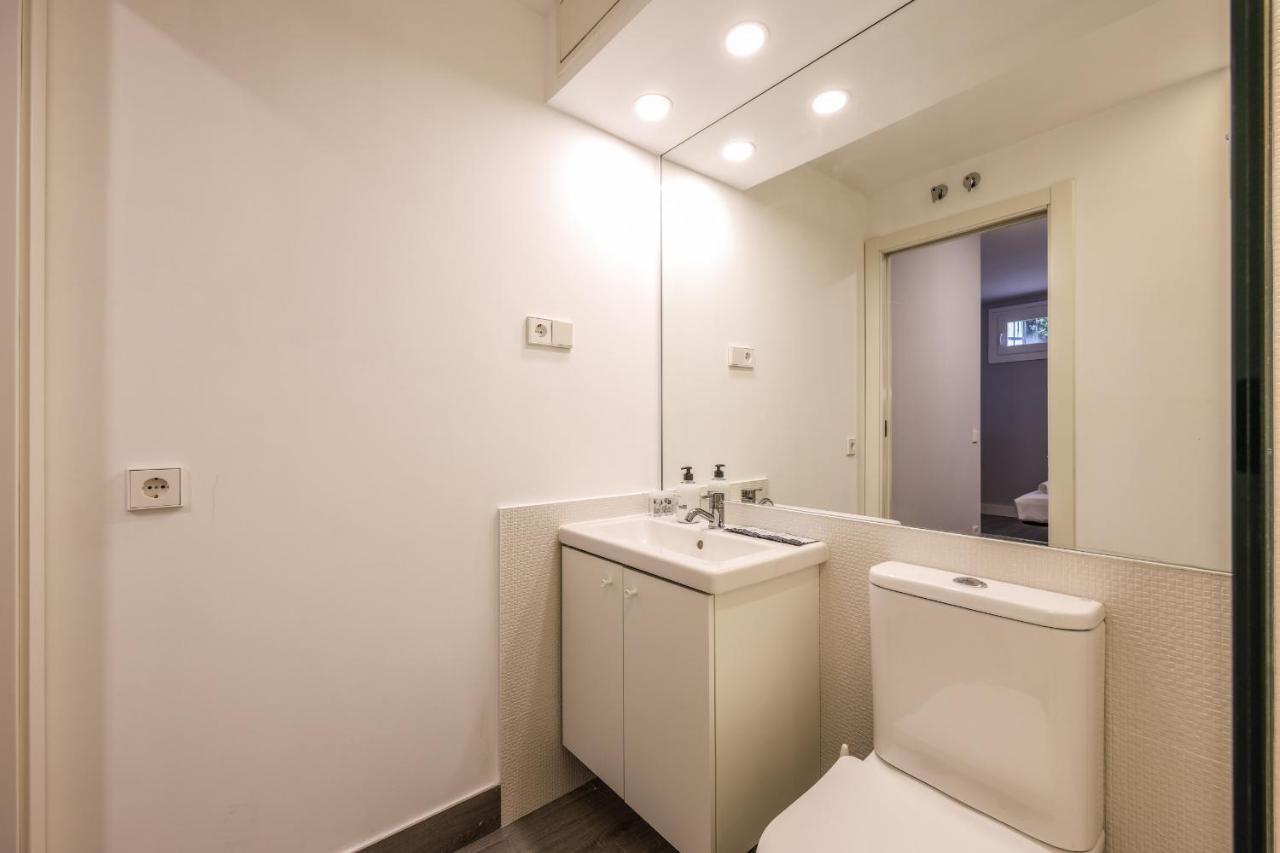 Apartamentos Reformados En Arturo Soria Madrid Exterior photo
